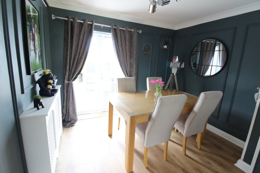 Images for Cross Roads, Keighley, West Yorkshire EAID:3030449609 BID:4216801