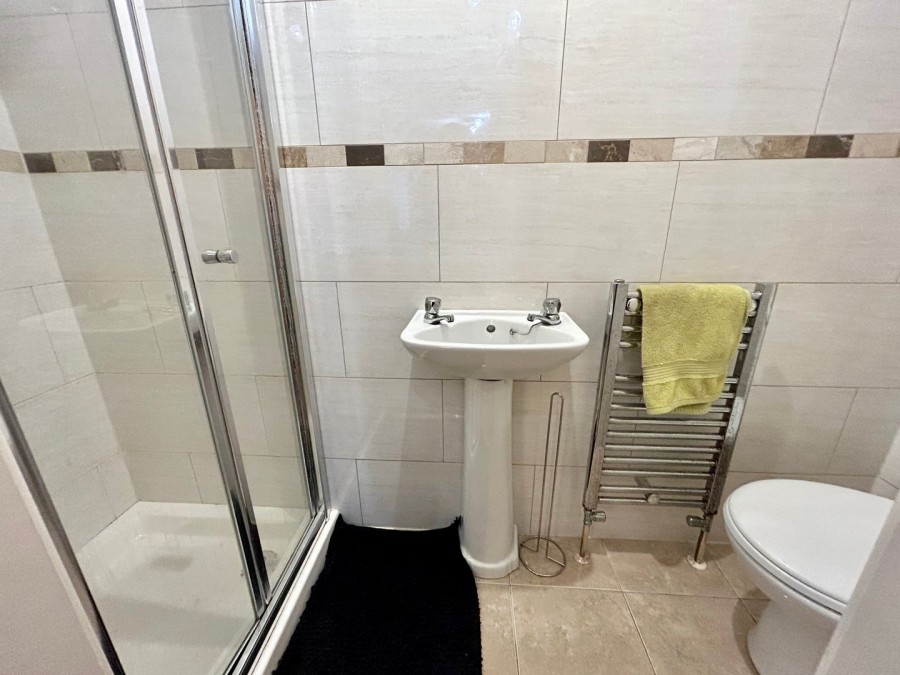 Images for Utley, Keighley, West Yorkshire EAID:3030449609 BID:4216801