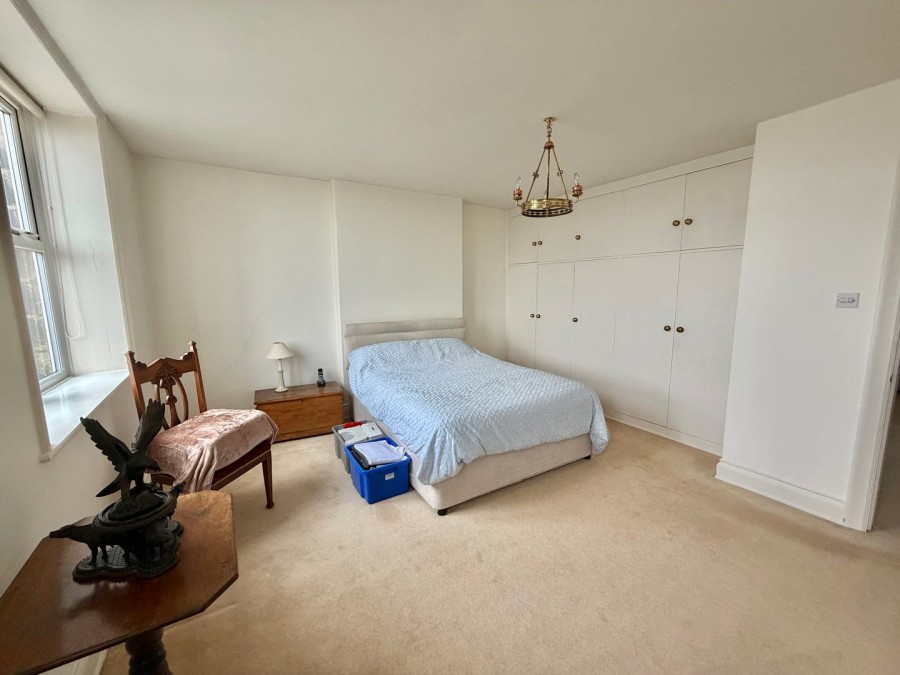 Images for Oakworth, Keighley, West Yorkshire EAID:3030449609 BID:4216801