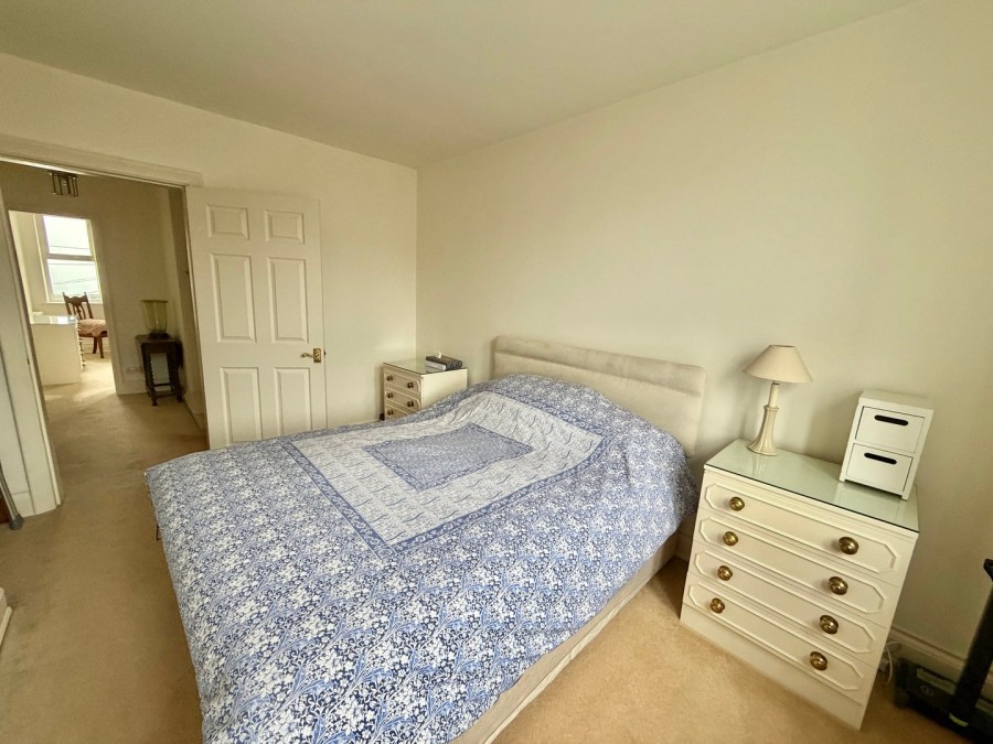 Images for Oakworth, Keighley, West Yorkshire EAID:3030449609 BID:4216801