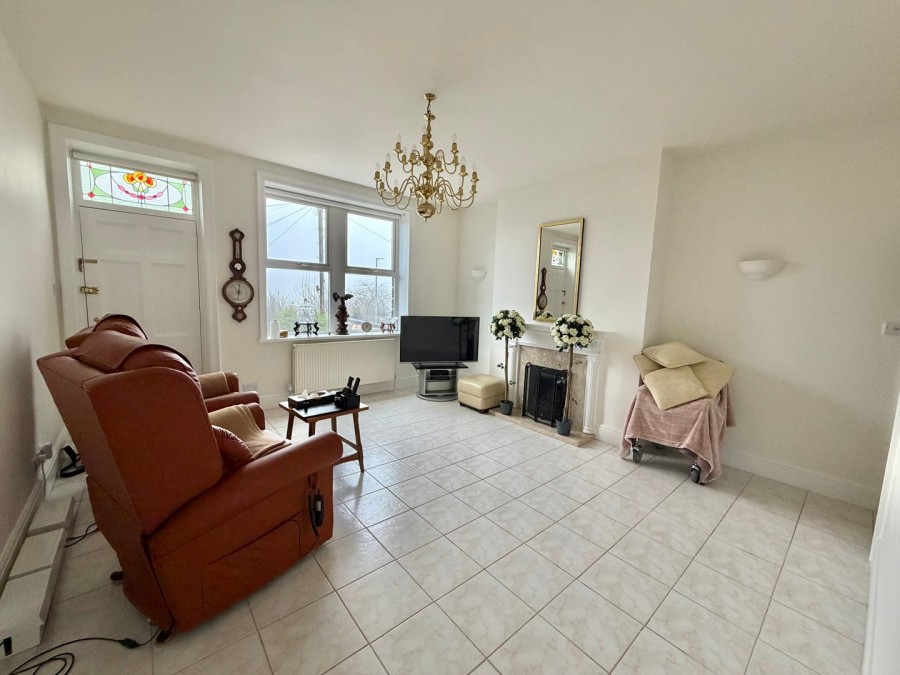 Images for Oakworth, Keighley, West Yorkshire EAID:3030449609 BID:4216801