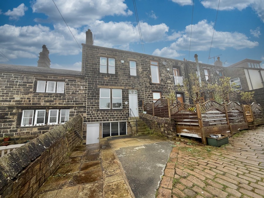Images for Oakworth, Keighley, West Yorkshire EAID:3030449609 BID:4216801