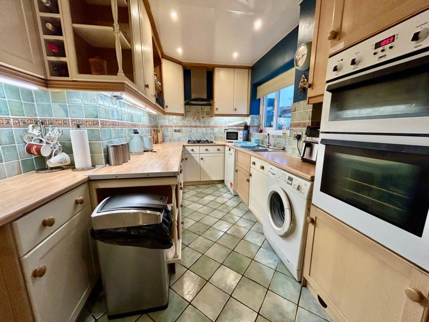 Images for Fell Lane, Keighley, West Yorkshire EAID:3030449609 BID:4216801