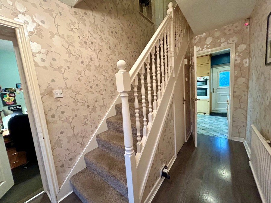 Images for Fell Lane, Keighley, West Yorkshire EAID:3030449609 BID:4216801