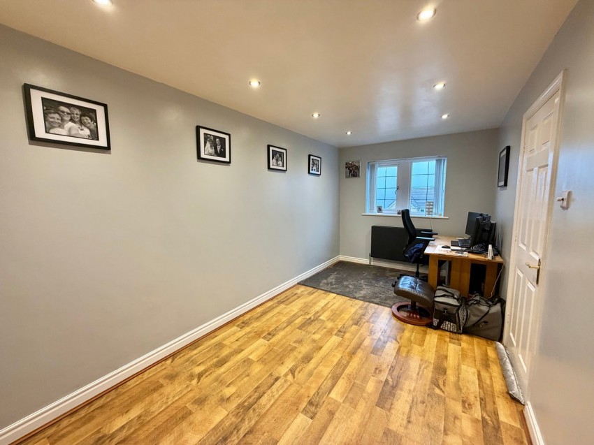 Images for Highfell Rise, Keighley, West Yorkshire EAID:3030449609 BID:4216801