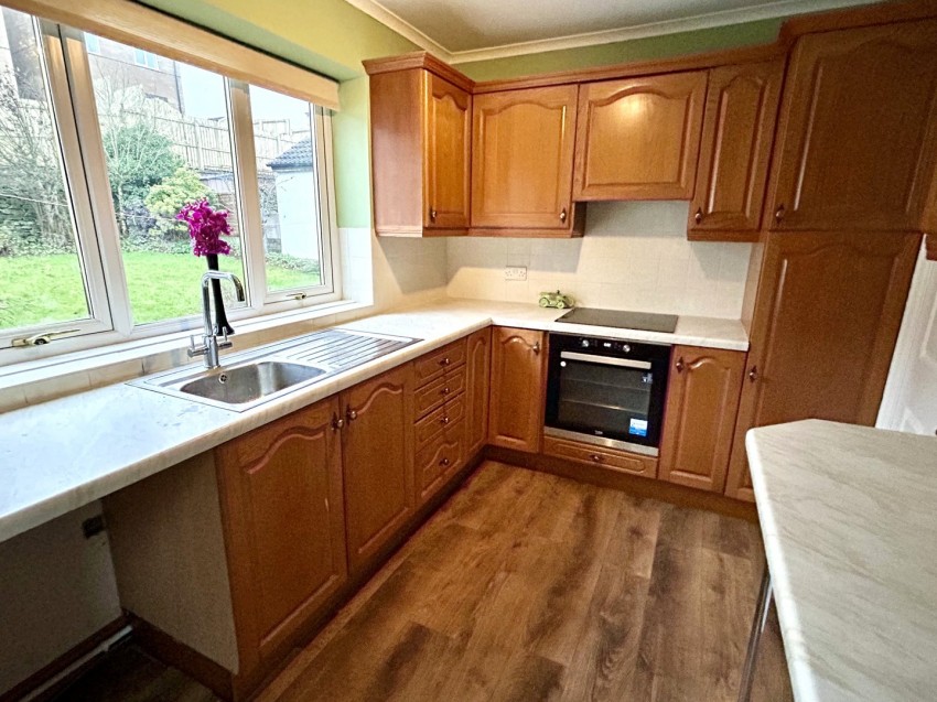 Images for Greenacres Drive, Keighley, West Yorkshire EAID:3030449609 BID:4216801