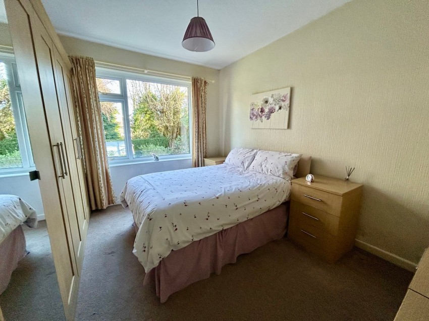 Images for Oakworth, Keighley, West Yorkshire EAID:3030449609 BID:4216801