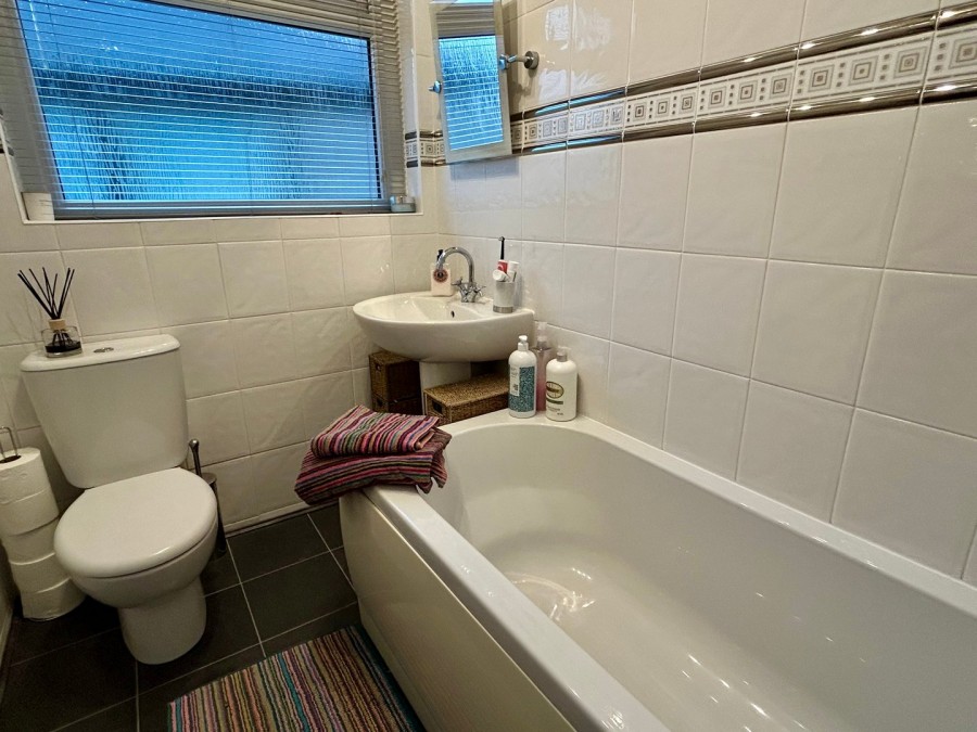 Images for Shann Crescent, Keighley, West Yorkshire EAID:3030449609 BID:4216801