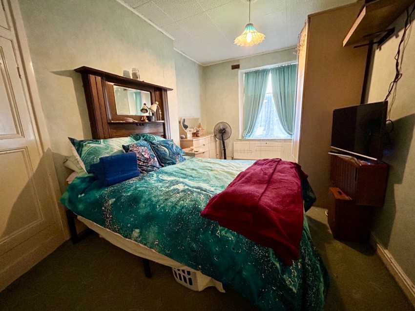 Images for East Morton, Keighley, West Yorkshire EAID:3030449609 BID:4216801