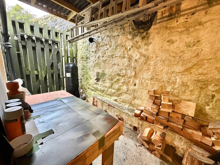 Images for Oakworth, Keighley, West Yorkshire EAID:3030449609 BID:4216801