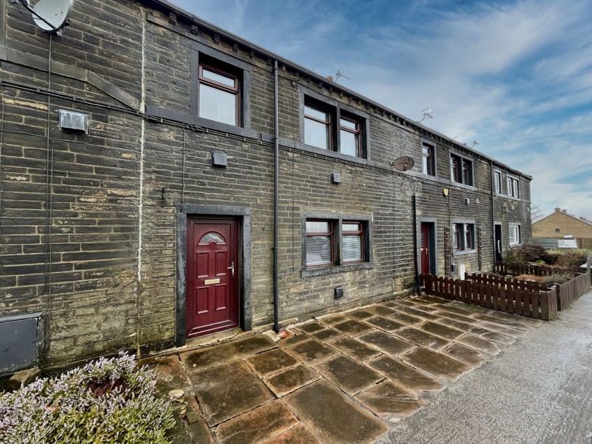 Images for Denholme, Bradford, West Yorkshire EAID:3030449609 BID:4216801
