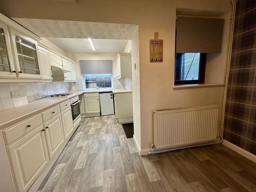 Images for Denholme, Bradford, West Yorkshire EAID:3030449609 BID:4216801