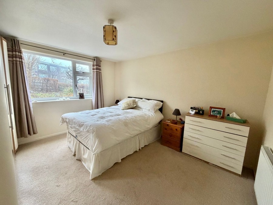 Images for Oakworth, Keighley, West Yorkshire EAID:3030449609 BID:4216801
