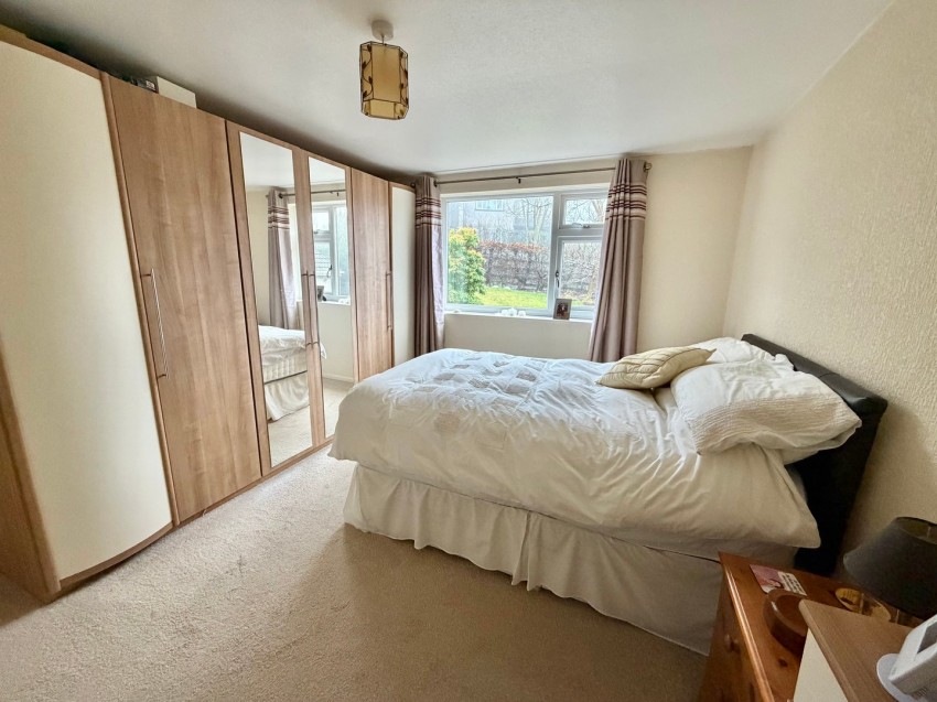 Images for Oakworth, Keighley, West Yorkshire EAID:3030449609 BID:4216801