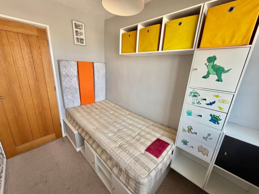 Images for Wheathead Lane, Keighley, West Yorkshire EAID:3030449609 BID:4216801