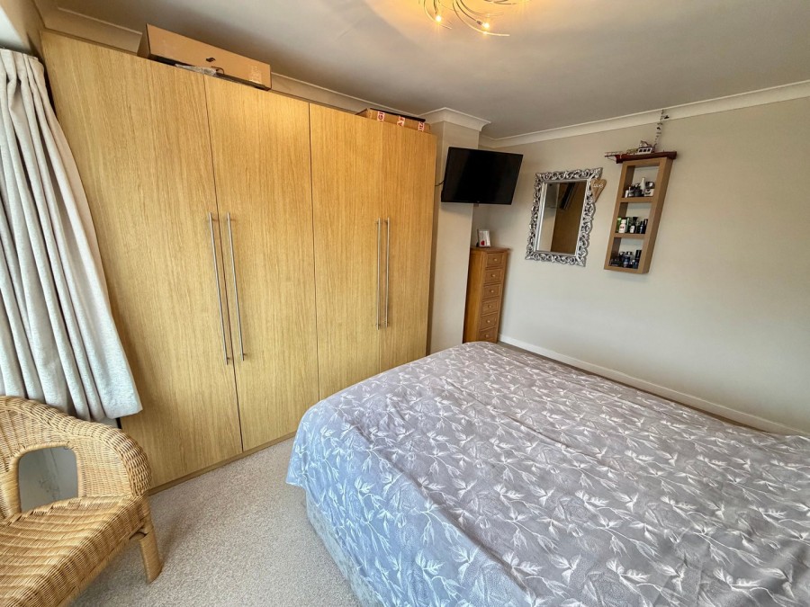 Images for Oakworth, Keighley, West Yorkshire EAID:3030449609 BID:4216801