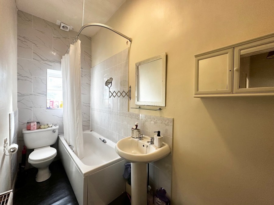 Images for Carleton Street, Keighley, West Yorkshire EAID:3030449609 BID:4216801