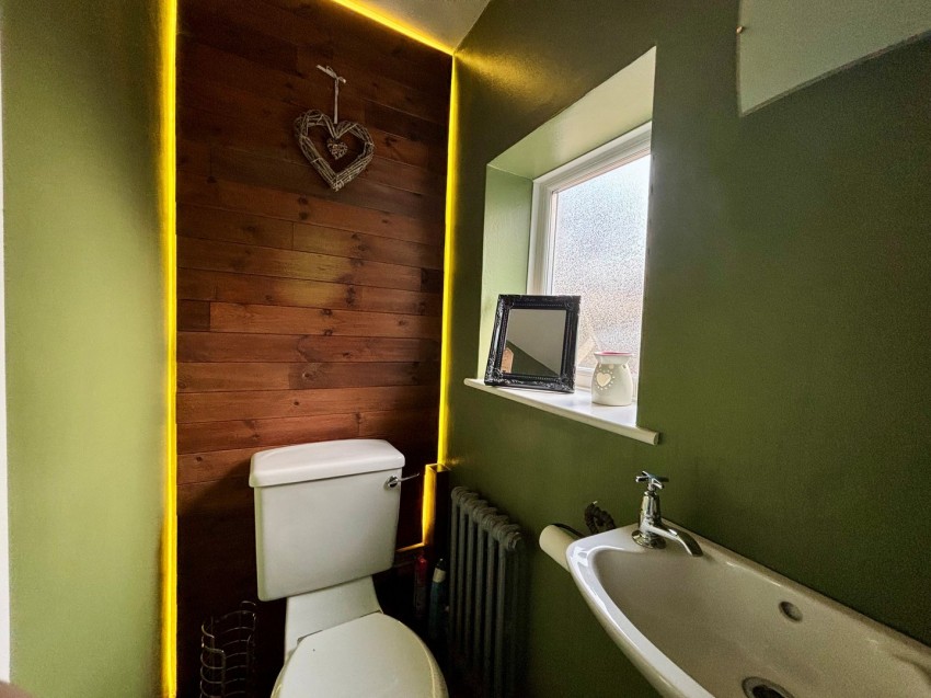 Images for Wilsden, Bradford, West Yorkshire EAID:3030449609 BID:4216801