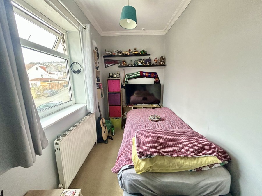 Images for Riddlesden, Keighley, West Yorkshire EAID:3030449609 BID:4216801