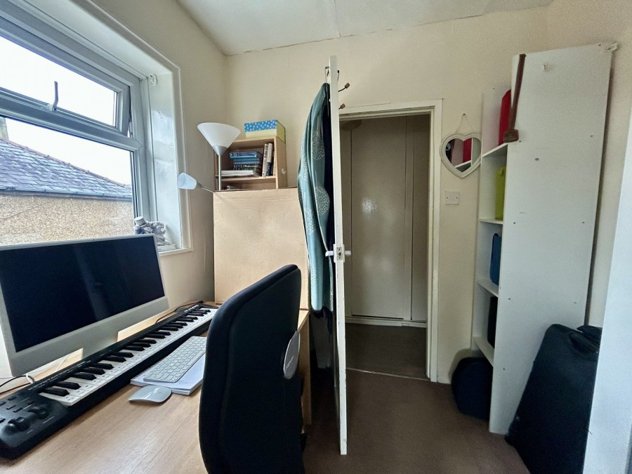 Images for Riddlesden, Keighley, West Yorkshire EAID:3030449609 BID:4216801