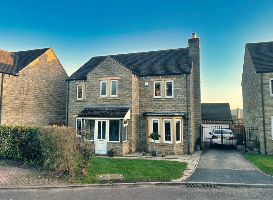 Images for Buckstone Garth, East Morton, West Yorkshire EAID:3030449609 BID:4216801