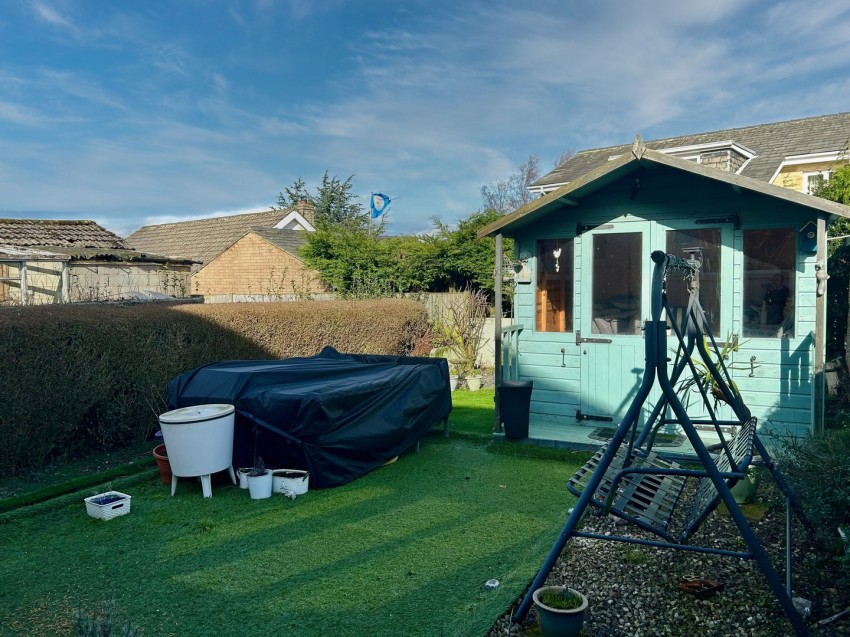 Images for Denholme, Bradford, West Yorkshire EAID:3030449609 BID:4216801