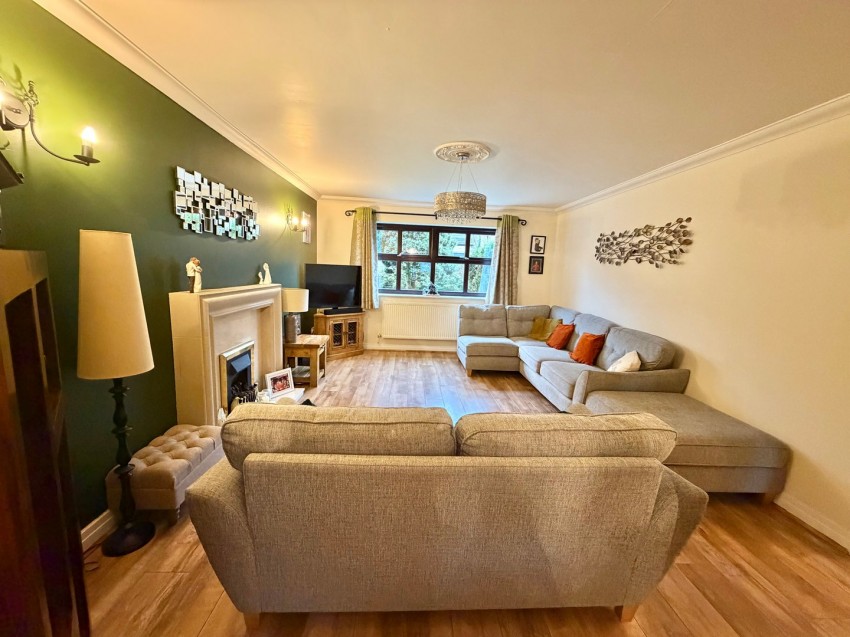 Images for Haworth, Keighley, West Yorkshire EAID:3030449609 BID:4216801