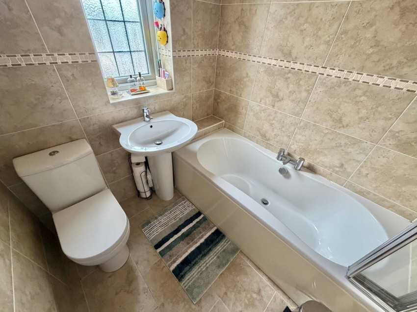 Images for Highfell Rise, Keighley, West Yorkshire EAID:3030449609 BID:4216801