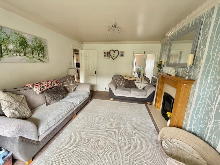 Images for Highfell Rise, Keighley, West Yorkshire EAID:3030449609 BID:4216801