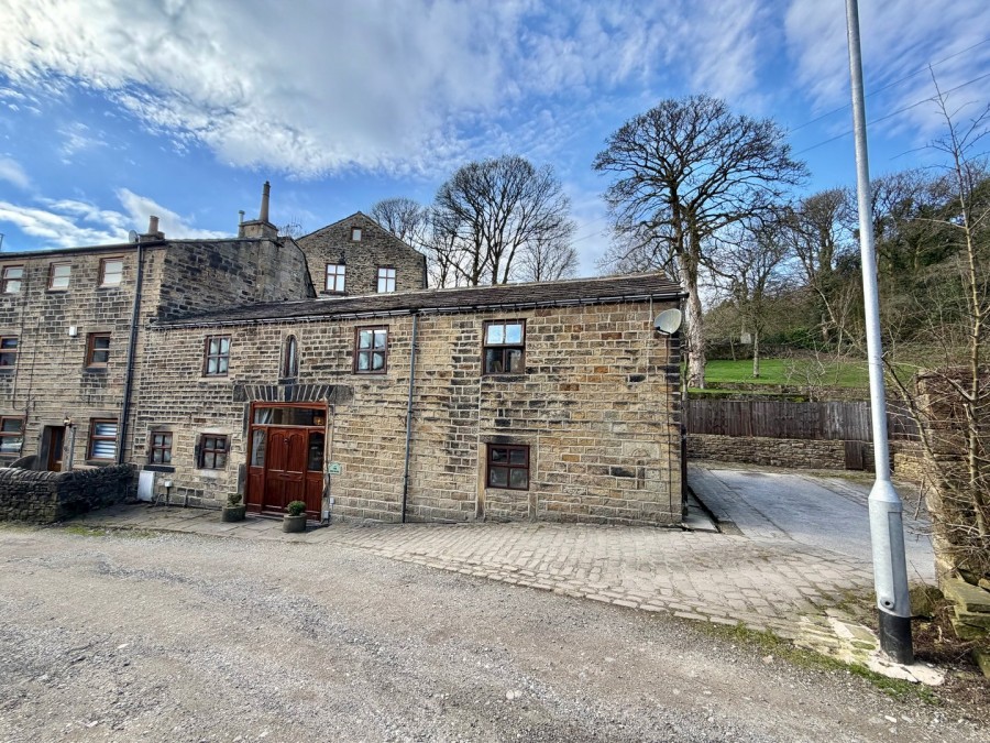 Images for Oakworth, Keighley, West Yorkshire EAID:3030449609 BID:4216801