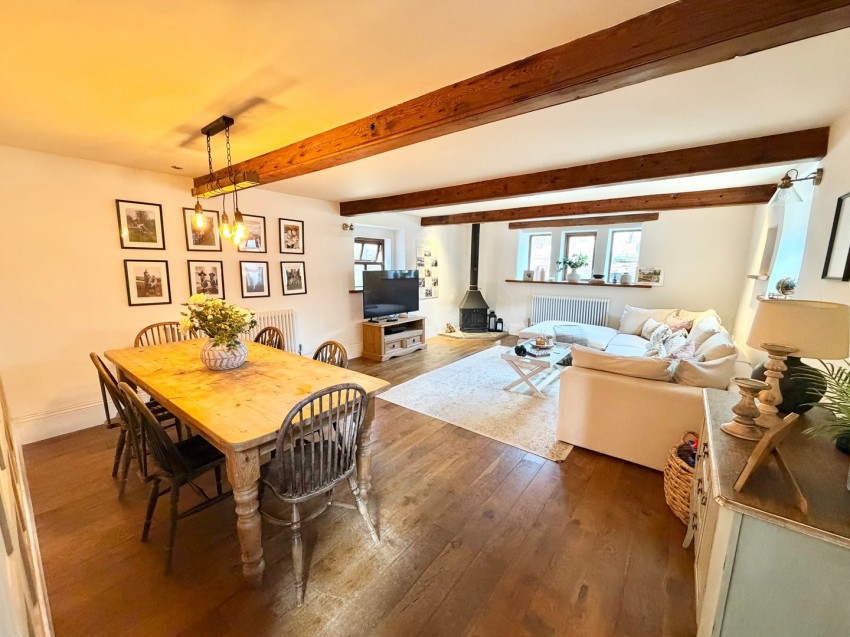 Images for Oakworth, Keighley, West Yorkshire EAID:3030449609 BID:4216801