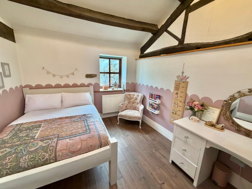 Images for Oakworth, Keighley, West Yorkshire EAID:3030449609 BID:4216801