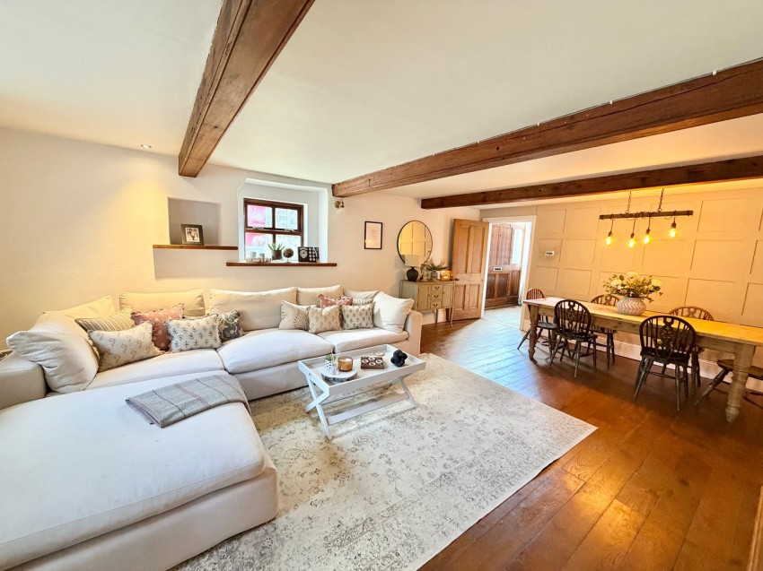 Images for Oakworth, Keighley, West Yorkshire EAID:3030449609 BID:4216801