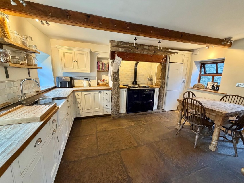 Images for Oakworth, Keighley, West Yorkshire EAID:3030449609 BID:4216801