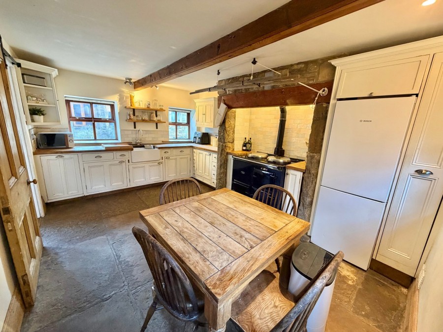 Images for Oakworth, Keighley, West Yorkshire EAID:3030449609 BID:4216801