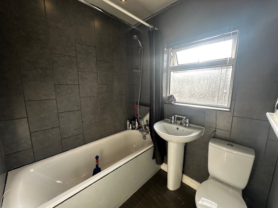 Images for Carlisle Street, Keighley, West Yorkshire EAID:3030449609 BID:4216801