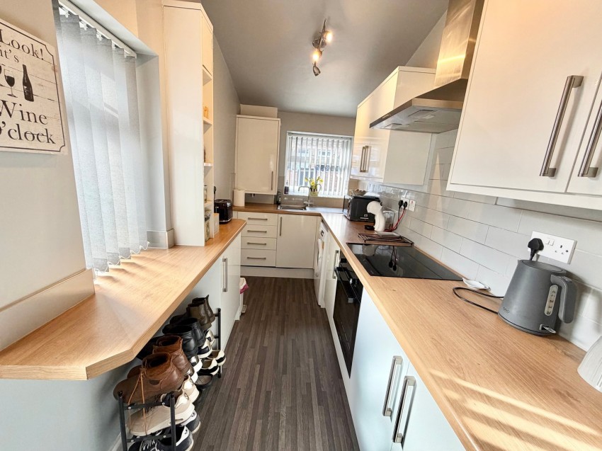 Images for Riddlesden, Keighley, West Yorkshire EAID:3030449609 BID:4216801