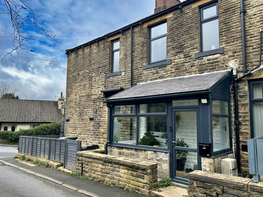 Images for Thwaites Brow, Keighley, West Yorkshire EAID:3030449609 BID:4216801