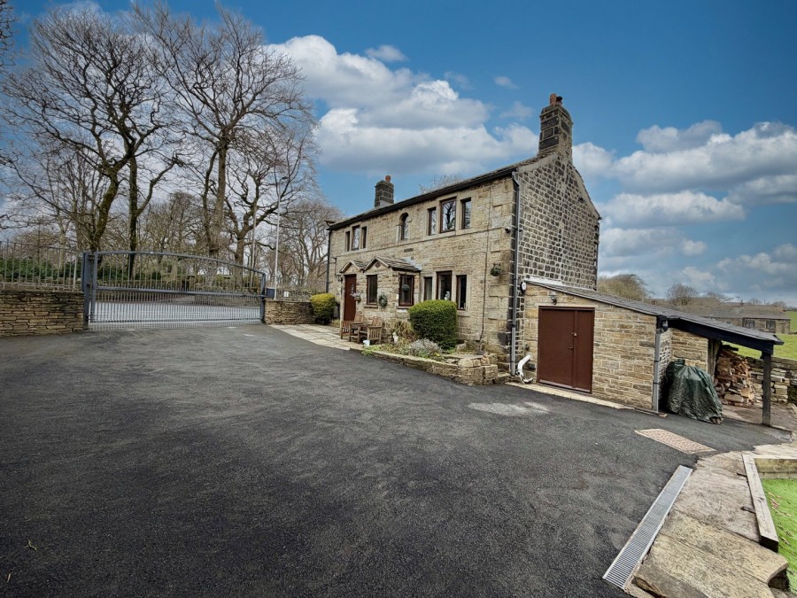 Images for Denholme, Bradford, West Yorkshire EAID:3030449609 BID:4216801