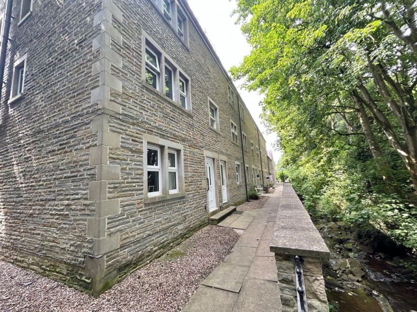 Images for Silsden, Keighley, West Yorkshire EAID:3030449609 BID:4216801