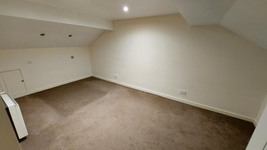 Images for Silsden, Keighley, West Yorkshire EAID:3030449609 BID:4216801