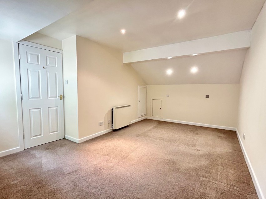 Images for Silsden, Keighley, West Yorkshire EAID:3030449609 BID:4216801
