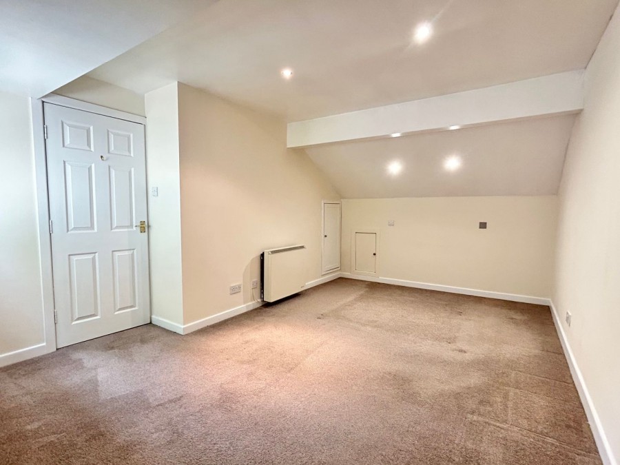Images for Silsden, Keighley, West Yorkshire EAID:3030449609 BID:4216801