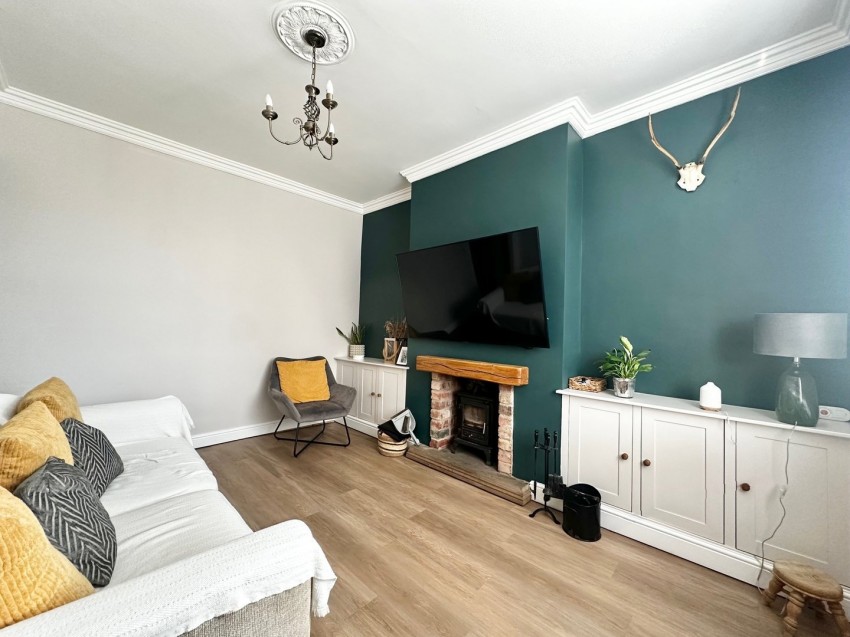 Images for Oakworth, Keighley, West Yorkshire EAID:3030449609 BID:4216801