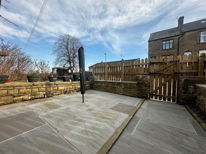 Images for Oakworth, Keighley, West Yorkshire EAID:3030449609 BID:4216801