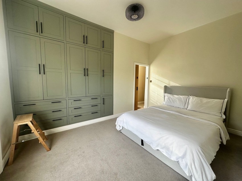 Images for Oakworth, Keighley, West Yorkshire EAID:3030449609 BID:4216801