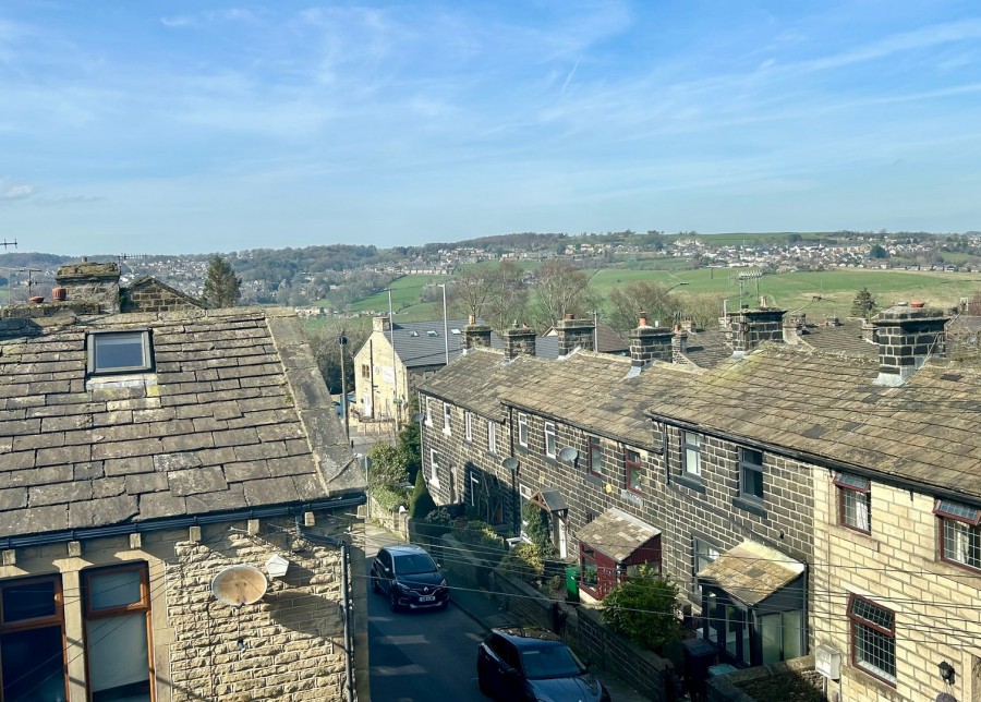 Images for Cross Roads, Keighley, West Yorkshire EAID:3030449609 BID:4216801