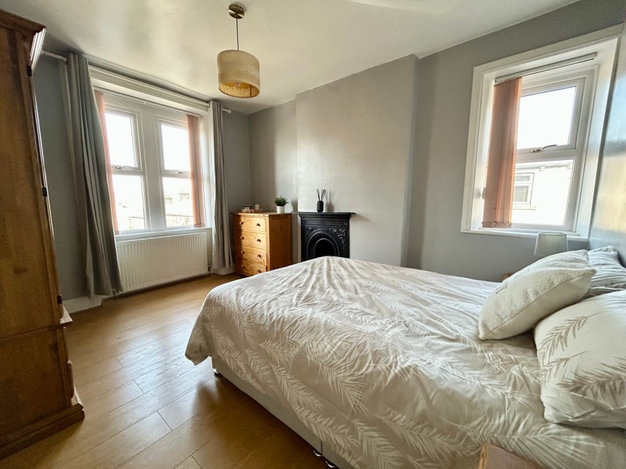 Images for Cross Roads, Keighley, West Yorkshire EAID:3030449609 BID:4216801