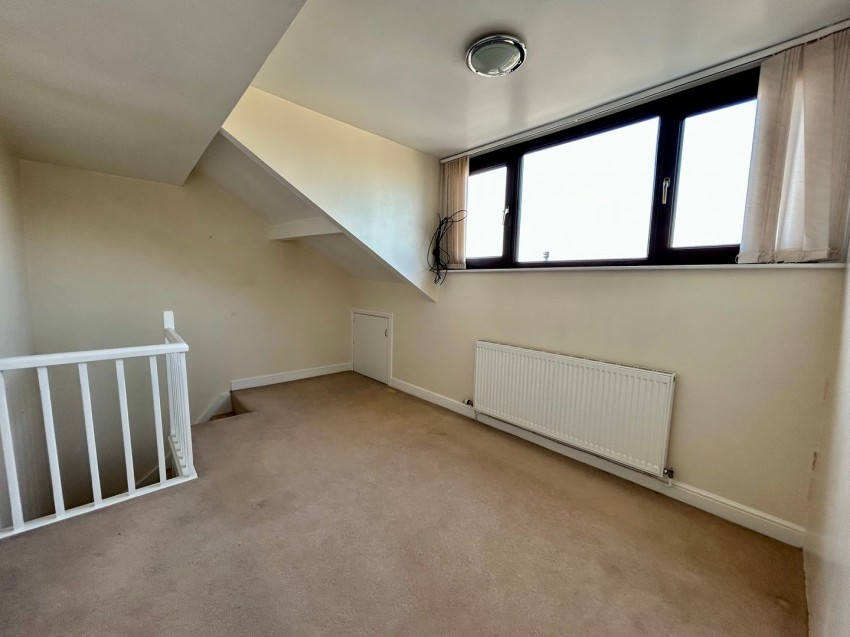 Images for Cross Roads, Keighley, West Yorkshire EAID:3030449609 BID:4216801