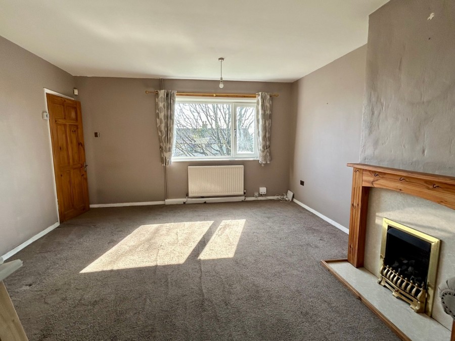 Images for Whin Knoll Avenue, Keighley, West Yorkshire EAID:3030449609 BID:4216801